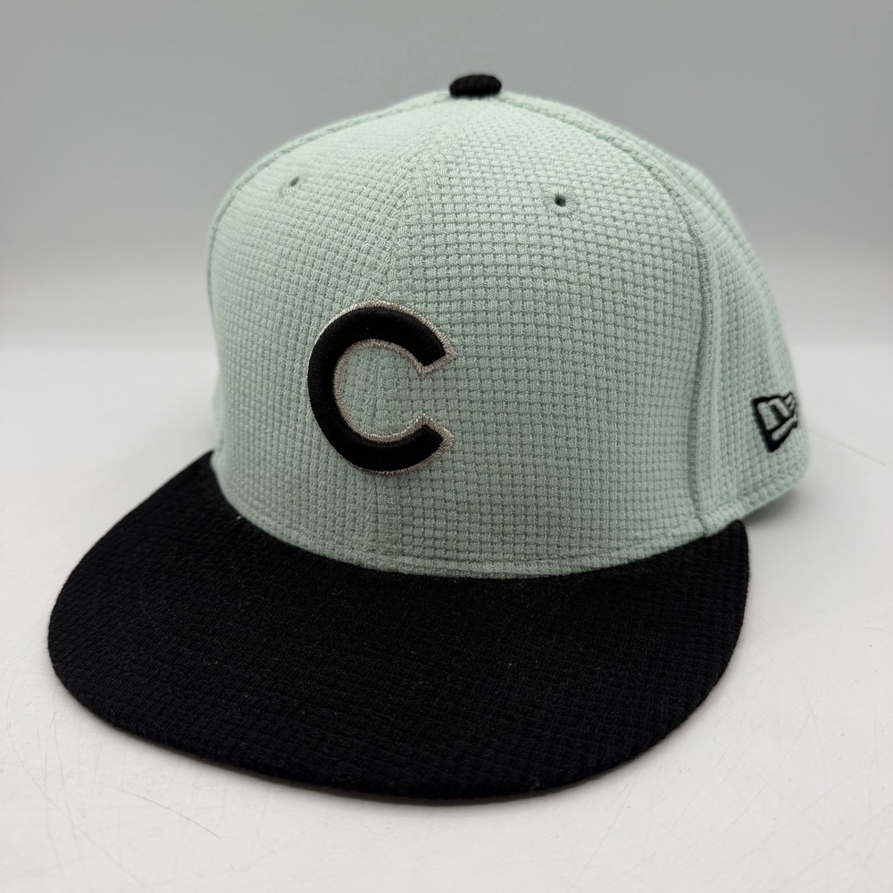 New Era 59Fifty Chicago Cubs Hat Cap Sz 7 5/8 Mint Black Thermal Knit Fitted MLB